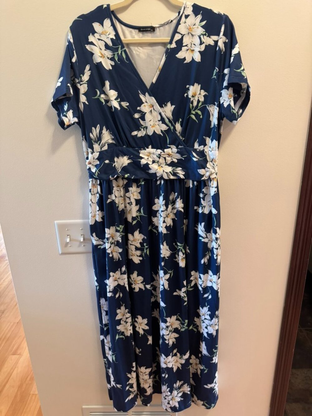Gracyoga XXL Navy Floral Short Sleeve Wrap Maxi Dress Elastic Waist Lily Print